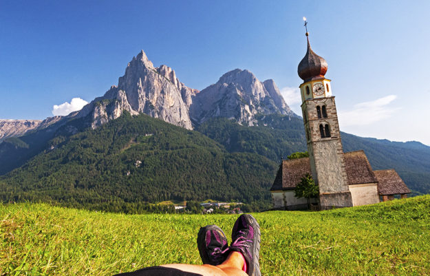 solo female traveler