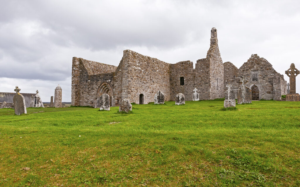 My 15 Favorite Amazing Historical Sites in Ireland • Wander Your Way