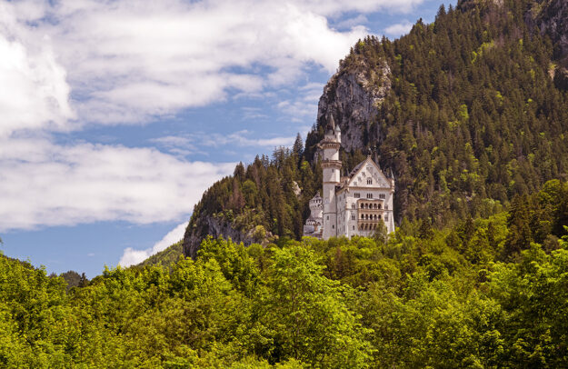 Visiting Neuschwanstein and Hohenschwangau Castles