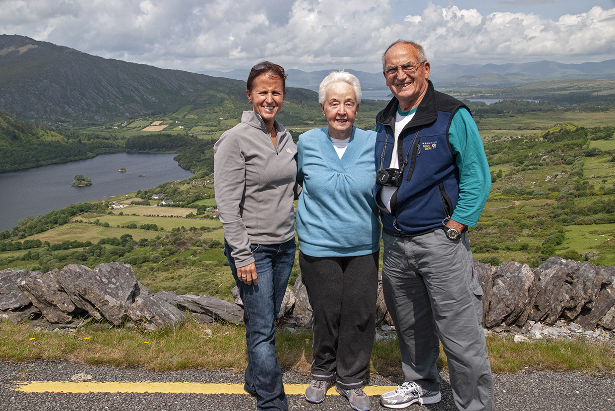 Lynne with Mom and Dad Ireland Lynne with Mom and Dad Ireland