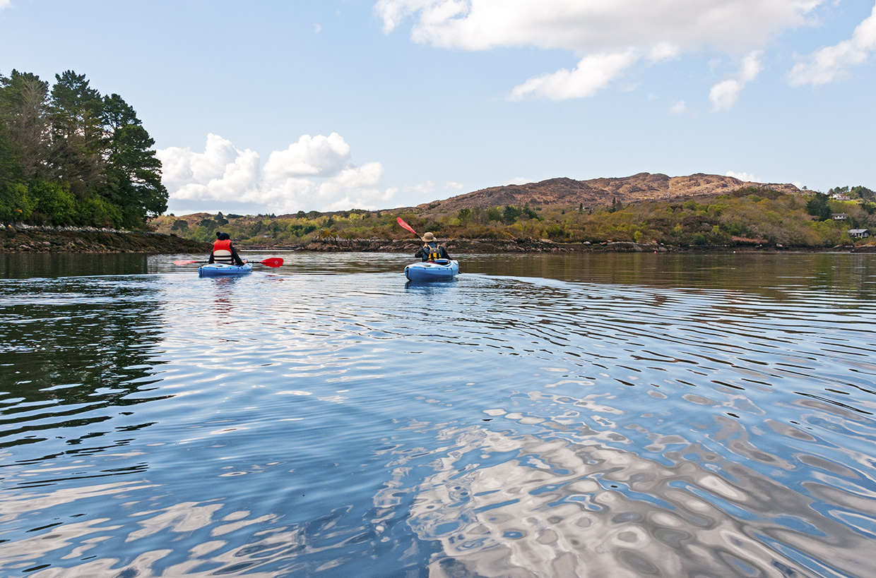 Kayaking Glengarriff Bay, Ireland soft adventure