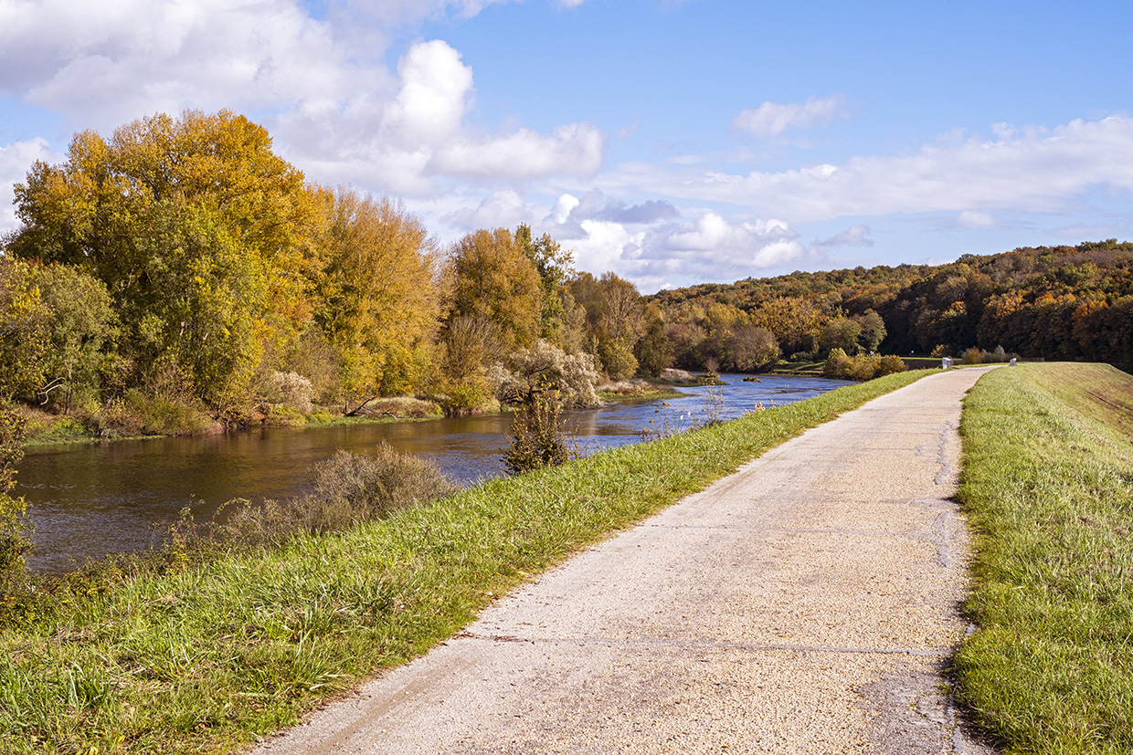 Walking along the River Cher Walking in the Loire Valley