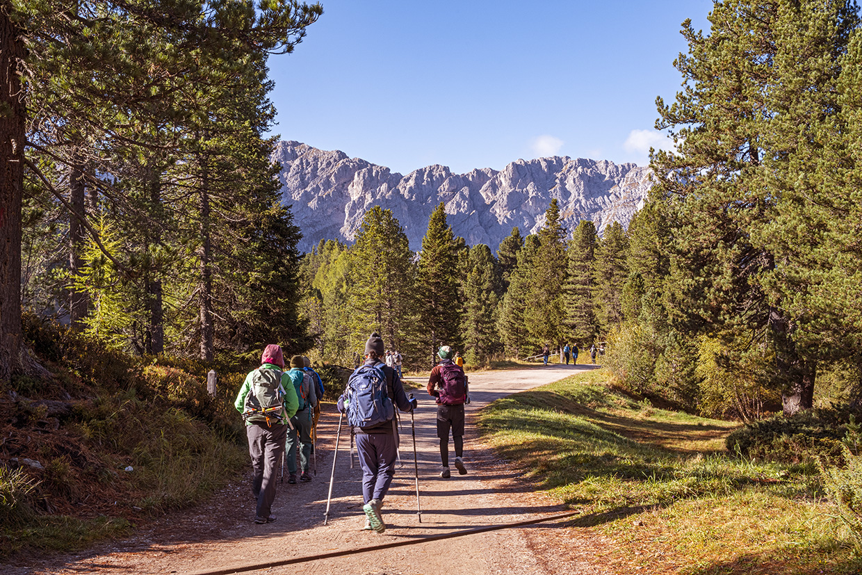 Why Independent Travelers Will Love Small Group Travel